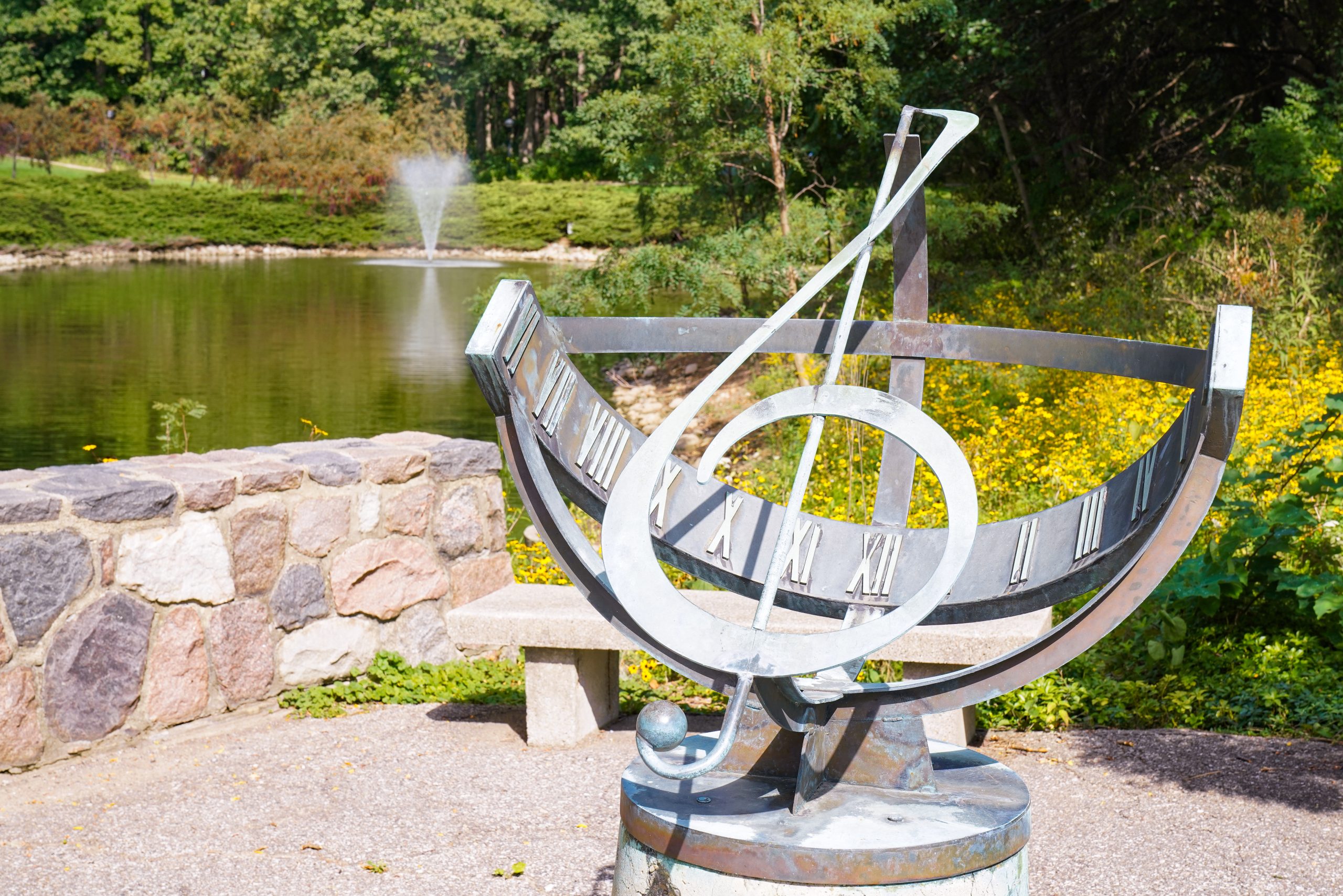 SMTD Pond and Treble Clef Statue