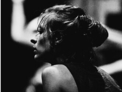 Black and white side profile of Marion Castaillet
